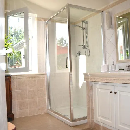 Costa Medea * Camaiore