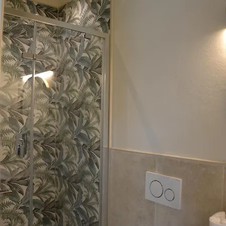 Vila Costa Medea *